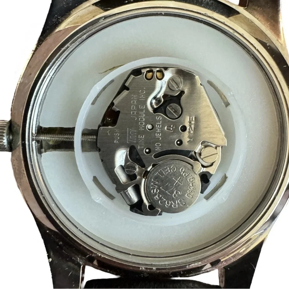 WALT DISNEY WORLD *Limited Edition* Millennium Year 2000 Watch (0321/2000)